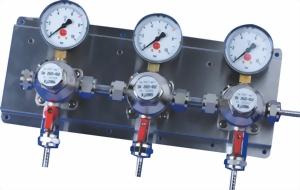 Intermediate pressure regulator station MM 3-fold, with stainless